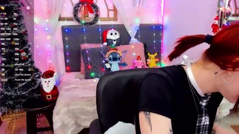 Kate  online show from December 4, 12:49 pm