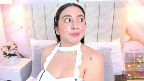 Laura Smith online show from September 26, 1:46 am