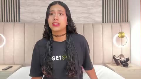 laura online show from October 6, 3:41 pm