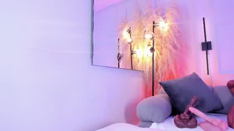 LauraCarther  online show from July 24, 2:09 am