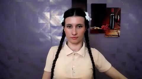 Laura online show from March 30, 12:27 pm