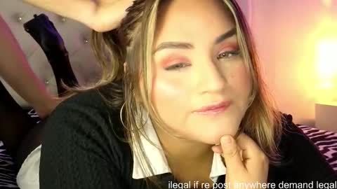 Snapshot of lauralei_01 chatting on September 10, 6:31 pm Laura and Phillipe SEE YOU AGAIN ON JANUARY 12 2025 HAPPY NEW YEAR online show from September 10, 6:31 pm