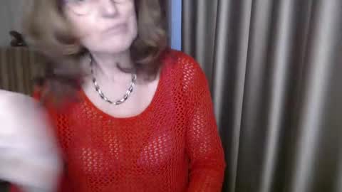 Lauraoven1 online show from March 8, 3:35 pm