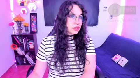 Snapshot of lauren_afrodita chatting on January 1, 10:56 pm Im Lauren independent model online show from January 1, 10:56 pm