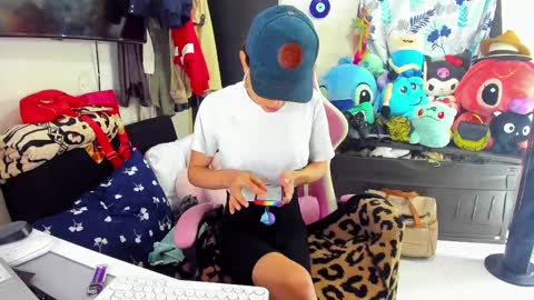 SF online show from February 25, 5:19 pm