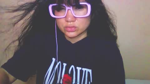 onlyfan laureng7 - 7 laureng2 online show from February 2, 10:55 am