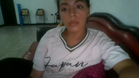 Snapshot of laurenhot94 chatting on September 20, 10:46 pm laurenhot94 online show from September 20, 10:46 pm