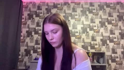 Snapshot of laurenjungling chatting on September 10, 4:41 pm Hannah online show from September 10, 4:41 pm