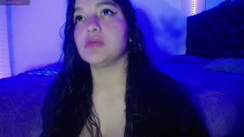 Snapshot of laurenkenner28_ chatting on October 18, 7:07 pm laurenkenner28_ online show from October 18, 7:07 pm