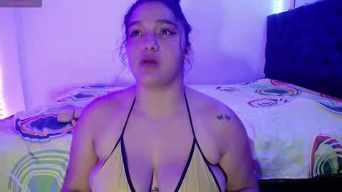 laurenkenner28_ online show from October 23, 7:15 pm