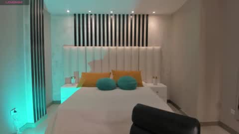 Lau  online show from November 14, 4:58 am