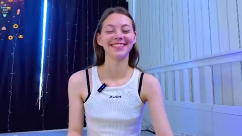 Kate online show from July 18, 8:27 am