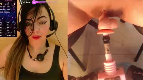 lauriss_ online show from August 5, 7:00 pm
