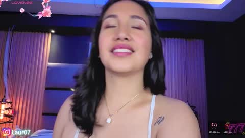 Lau Roberts online show from February 20, 7:49 pm