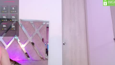 LauryMoons online show from February 23, 8:22 pm