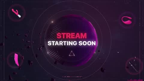 Snapshot of laurynrox chatting on March 5, 10:43 pm Lauryn Roxx online show from March 5, 10:43 pm