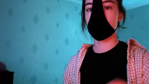 Lavinda online show from October 5, 5:05 am