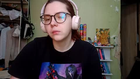 Adeline online show from March 3, 7:26 am