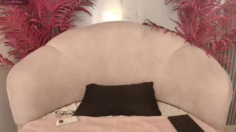 Laxi online show from February 3, 9:41 pm