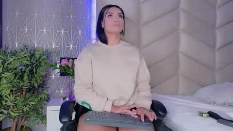 laya online show from February 20, 1:38 am