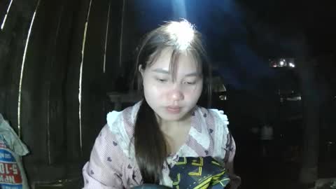 layla_999 online show from March 11, 3:09 am