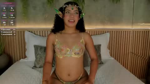 Layla online show from June 24, 7:32 pm