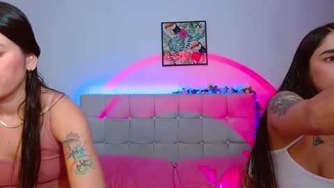 Lia and Rachel online show from January 18, 2:20 am