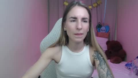 laymablast online show from April 11, 8:07 am