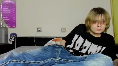 Alex online show from March 3, 2:26 am