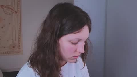 Lea online show from January 18, 5:00 pm