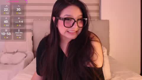Leah online show from June 13, 6:35 am