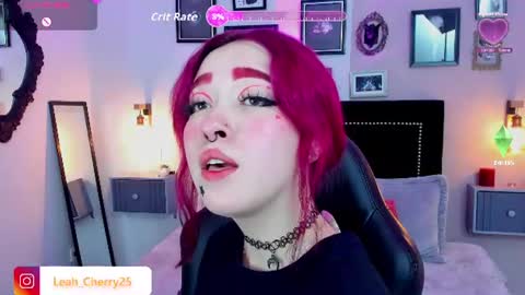 Leah online show from July 2, 10:04 pm