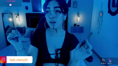 Leah online show from May 28, 11:03 pm