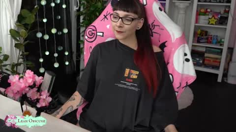 Leah online show from September 21, 7:29 pm