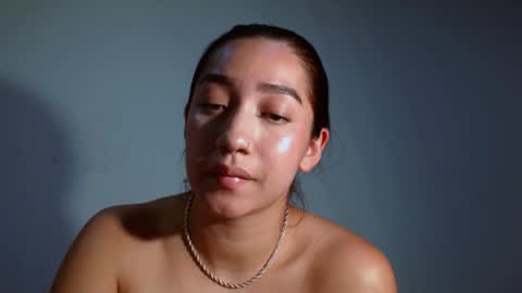 leanaalhub online show from January 5, 7:49 am