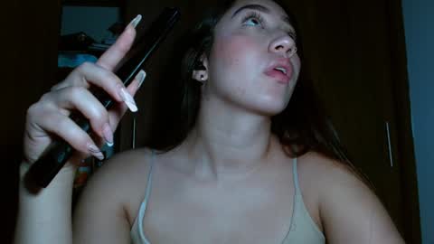 leanaalhub online show from December 14, 3:50 am