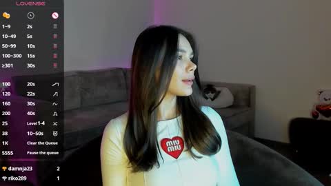 Leana online show from October 17, 8:02 pm