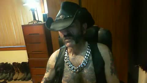 leathergreaser online show from March 2, 8:26 pm