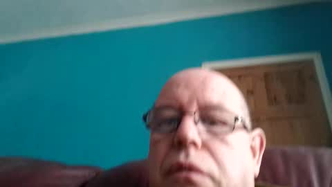 leatherpants68 online show from April 28, 8:40 am