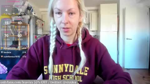 LeaVixx online show from March 5, 9:07 am