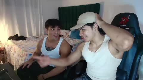  Lei  online show from May 17, 3:38 am