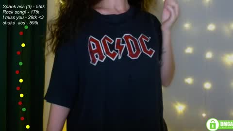 hey Im Leia and I love rock  online show from March 1, 6:21 pm