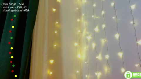 hey Im Leia and I love rock  online show from April 5, 7:22 pm