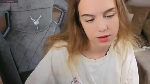 Leia online show from August 1, 2:18 pm