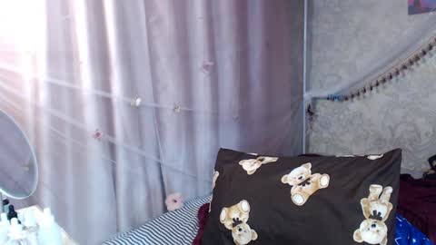 leila_bambi online show from April 23, 4:19 pm