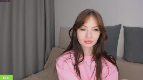 leiladream online show from September 20, 5:10 am