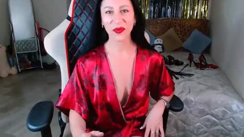 leilamurray online show from May 23, 9:38 am
