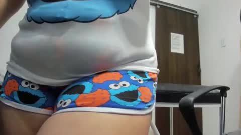 Leila online show from March 5, 11:41 am