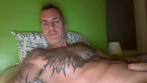 lelehot1 online show from February 18, 4:23 am