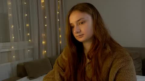 Lelia online show from April 21, 5:20 pm